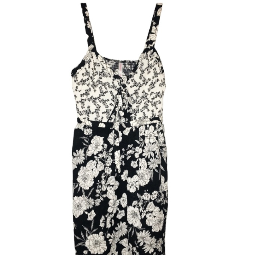 Xhilaration  summer dress